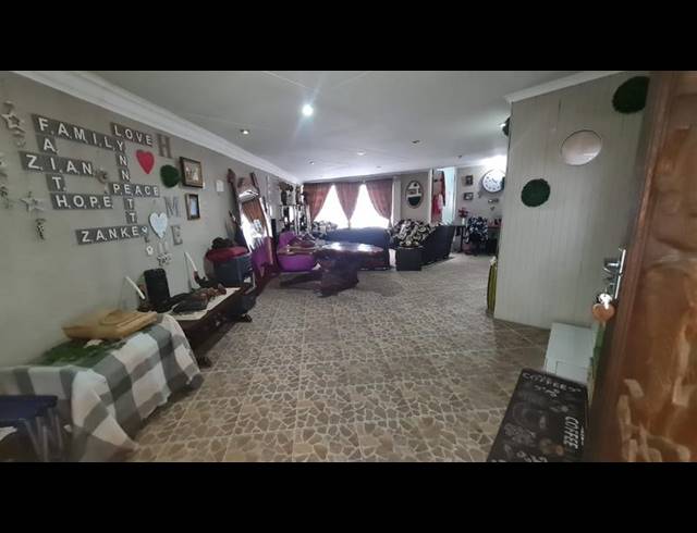 4 BEDROOM HOUSE FOR SALE IN SECUNDA